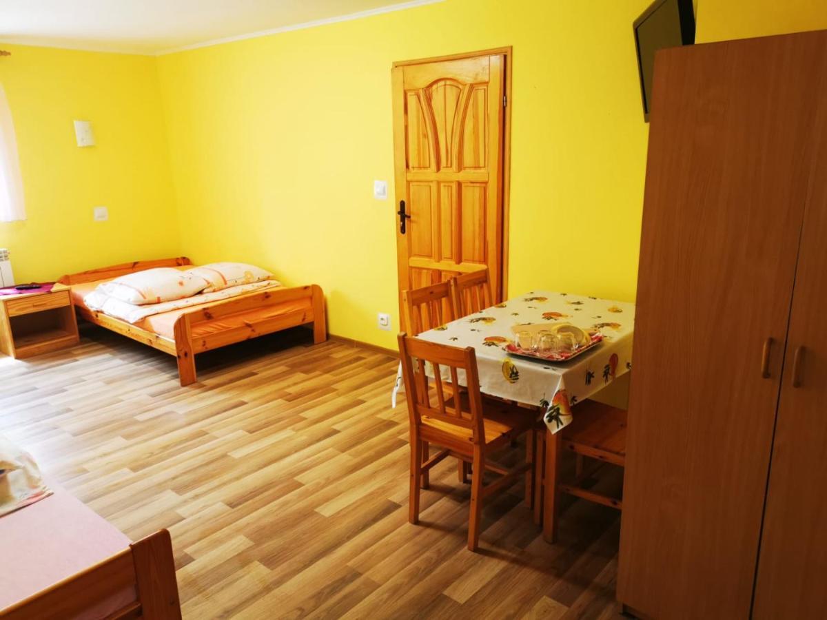 Pokoje Nad Strumykiem W Polanczyku Tel 13- 469 -2257 المظهر الخارجي الصورة